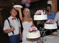 Fotografia ślubna i filmowanie - teledyski –albumy – portrety – zdjęcia wersja papierowa dzielą tort sprawiedliwie fotografia