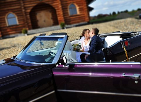 auto na ślub piękne ślubne auto wyjątkowe niepowtarzalne auto na twój ślub cadillac kabriolet 1969 rok zadziw mile swoich gości
